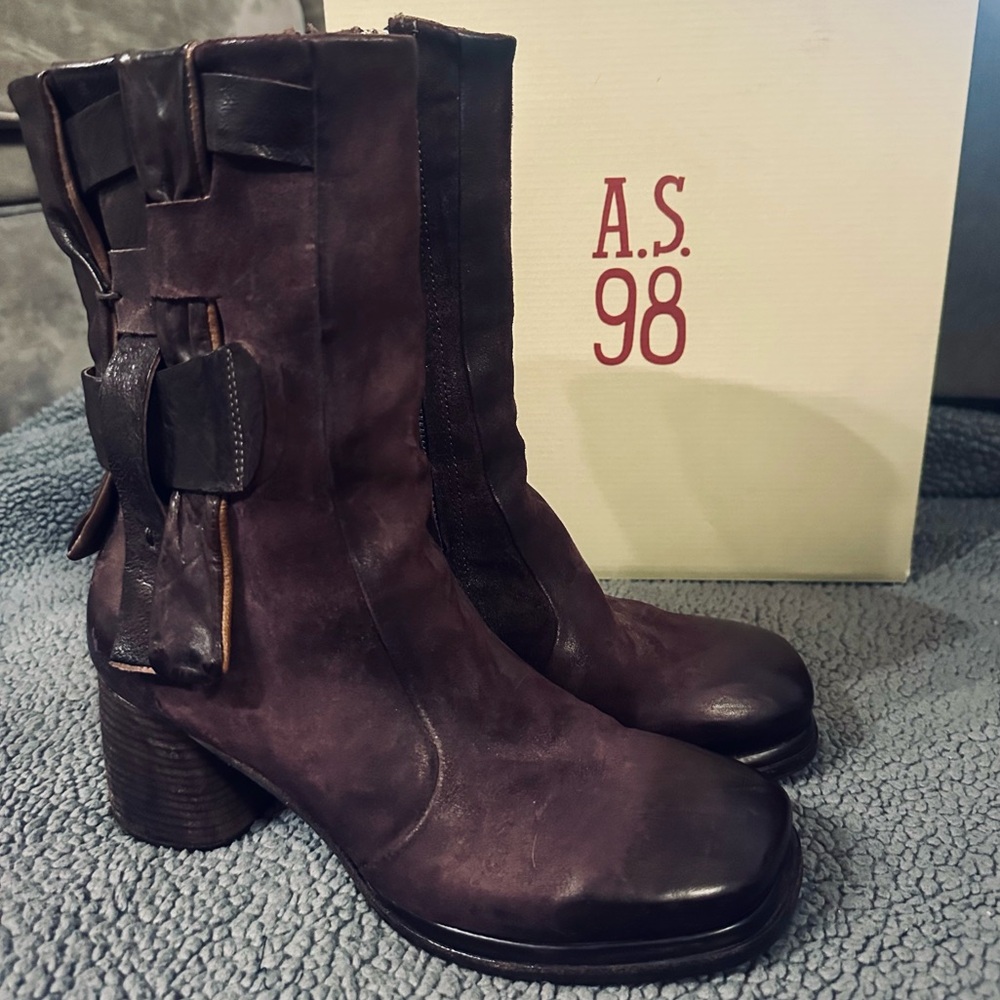AS98 Dayton boot in good condition size 39